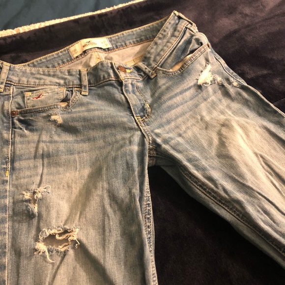 Women’s hollister jeans - Picture 8 of 8